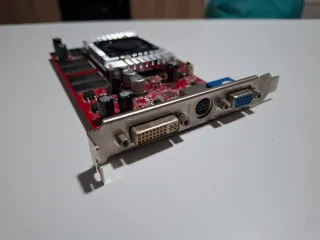 Tarjeta Gráfica NVIDIA Geforce FX 5500 AGP 256MB