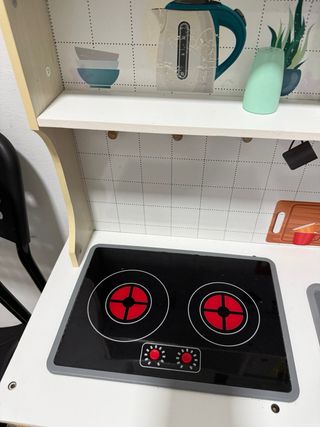 Cocinita de madera para niños