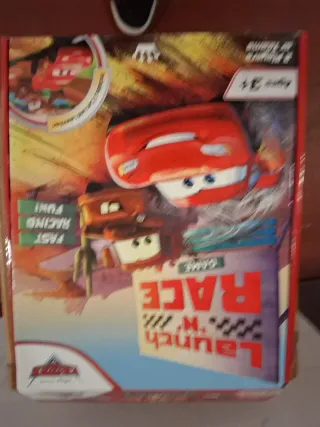 Juego de mesa Cars: Launch 'N' Race