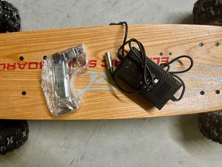 Skate Eléctrico Todoterreno