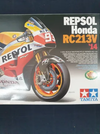 Maqueta Tamiya Honda RC213V '14 Repsol