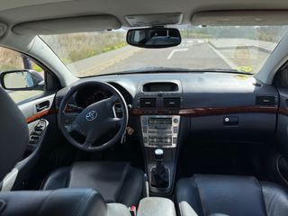 Toyota Avensis 2006