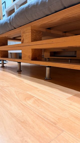 Sofá Cama Palets Madera y Tela Gris