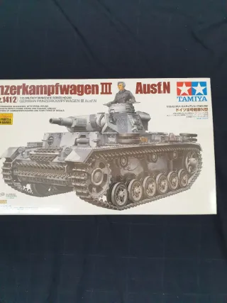 Maqueta Tamiya Panzerkampfwagen III Ausf.N 1/35