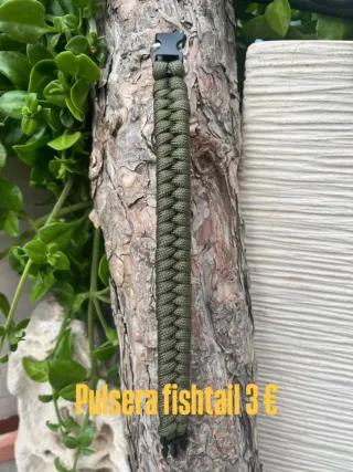 Pulsera estilo fishtail verde