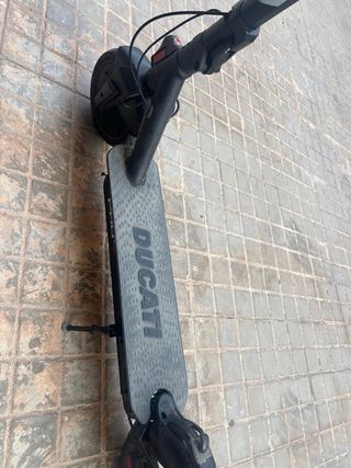Patinete Eléctrico Ducati