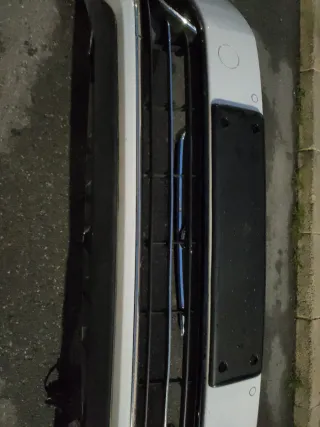 PARAGOLPES DELANTERO VW PASSAT B7 Lavafaros BLANCO