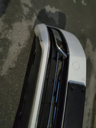 PARAGOLPES DELANTERO VW PASSAT B7 Lavafaros BLANCO