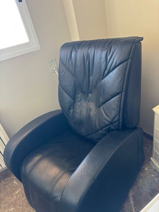 Sillón Eléctrico de Cuero Negro