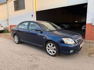 Toyota Avensis 2005