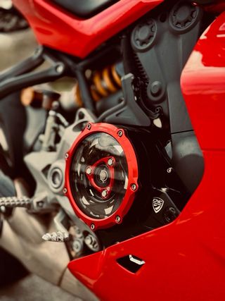 Ducati Supersport 950S año 2022, 11.000 km