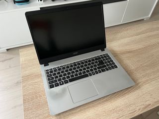 Portátil ACER Aspire A515-52G