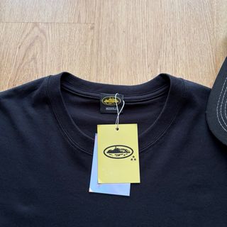 T-Shirt Corteiz Estampada Preta e Branca