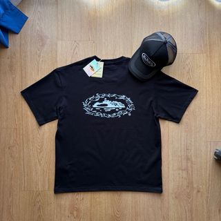 T-Shirt Corteiz Estampada Preta e Branca