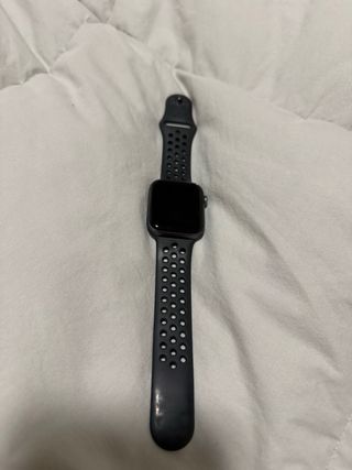 Apple Watch Series 5 44mm Negro
