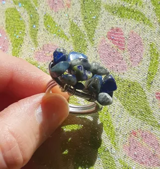 Anello con Lapislazzuli Pietre Grezze