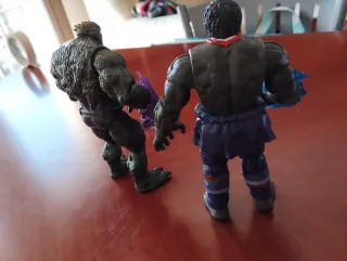 Hulk y lagarto muñecos articulados