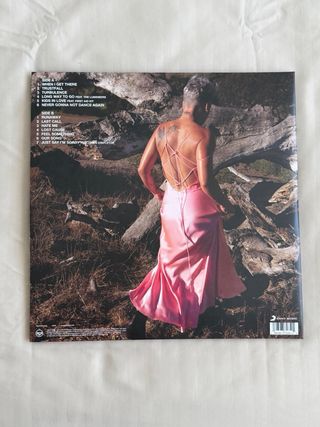 Vinilo Pink Trustfall