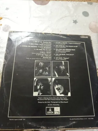 3 LPS Y UN SINGLE EN VINILO