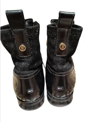Botines Piel Negro Tommy Hilfiger Cremallera Dorad
