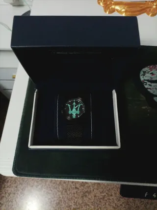 Reloj Maserati Aqua Edition Negro/Turquesa