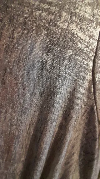Vestido metalizado dorado y plateado
