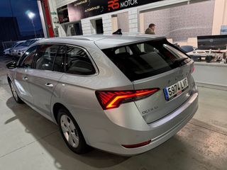Skoda Octavia 2022 1.5tsi 150cv Dsg