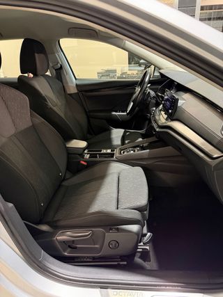 Skoda Octavia 2022 1.5tsi 150cv Dsg
