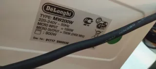 Microondas DeLonghi 900W