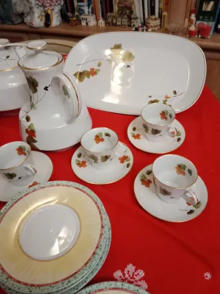 Juego de café porcelana blanco y oro