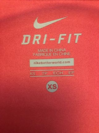 Camiseta Nike Dri-Fit Rosa Mujer