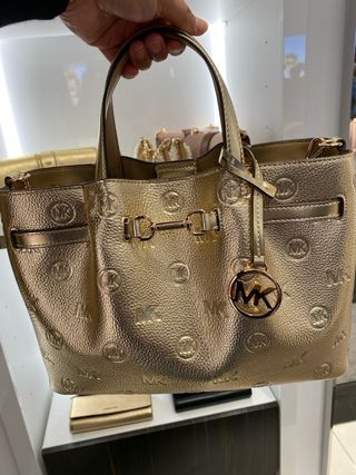Bolso Michael Kors Dorado Logo MK