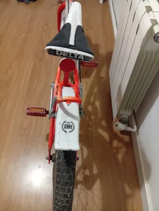 BH California Star Antigua - Años 80