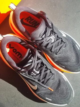 Nike Vomero Plus Zapatillas Running