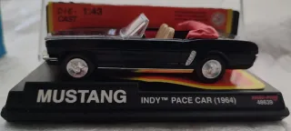 Mustang Indy Pace Car 1964 Escala 1:43