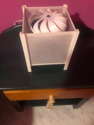 Lámpara Proyección Imágenes madera y tulipa