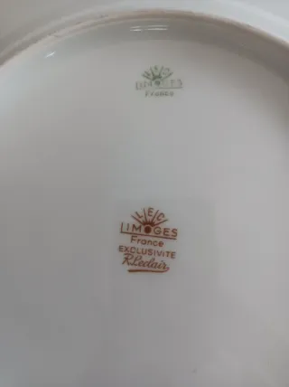 Conjunto de tres Platos Porcelana Limoges Flores