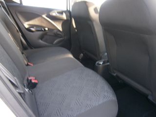 Opel Corsa 1.4 Hibrido, Gasolina/GLP, Muy Cuidado
