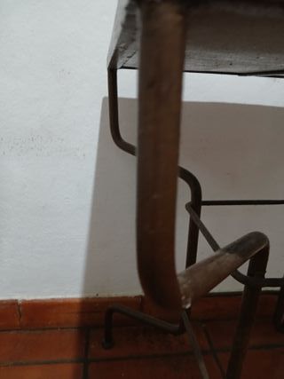 Mesa Hierro y Madera