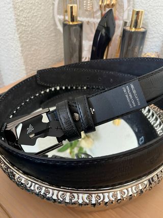 Cinturón de hombre negro piel