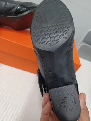 Merceditas Pitillos Tacón Negro Charol y Piel