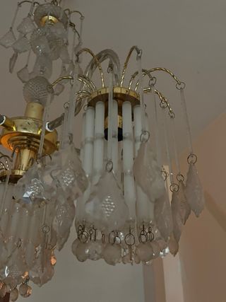 Lámpara araña cristal dorada