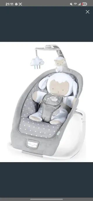 Hamaca para bebé con peluche de oveja
