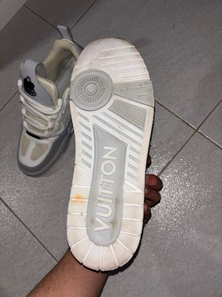 Zapatillas Louis Vuitton Skate Grises y Blancas