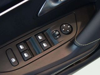 Peugeot 2008 GT Puretech 130 S&S BVM6