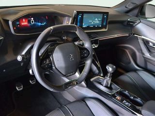 Peugeot 2008 GT Puretech 130 S&S BVM6