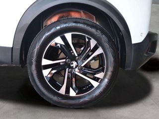 Peugeot 2008 GT Puretech 130 S&S BVM6