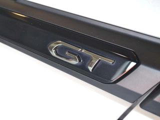 Peugeot 2008 GT Puretech 130 S&S BVM6