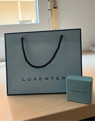 Anillo acabado en Oro Amarillo con Circonitas