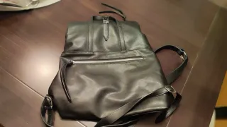 Mochila Misako Negra con enganche despegado